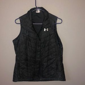 Black under armour vest